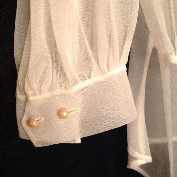 Vintage Blouse - Picture 4 of 4