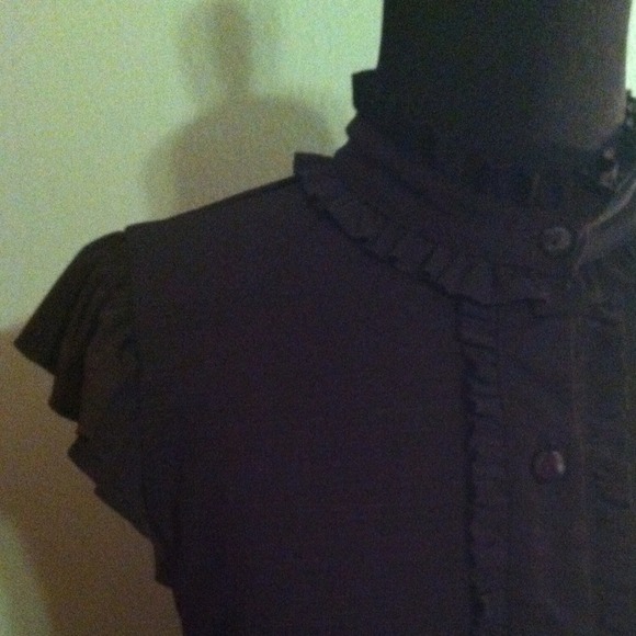 SOLD!! High Neck Ruffle Top - Picture 3 of 4