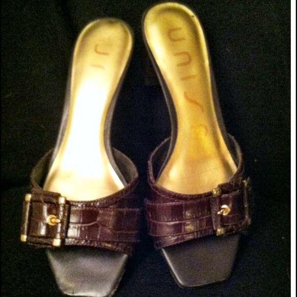 Unisa Croc Embossed Brown Leather - Picture 3 of 4