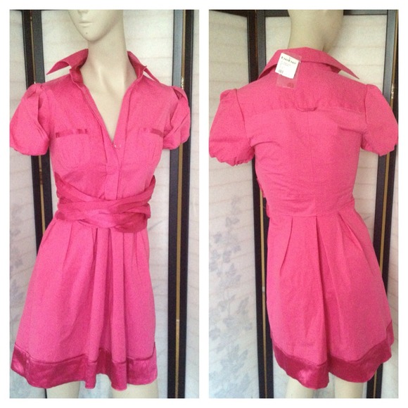 SOLD NWT Bebe Pink Dayna Shirtdress Medium - Picture 4 of 4
