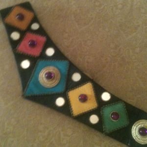 Nina Arjani Beautifully embellished belt, Medium