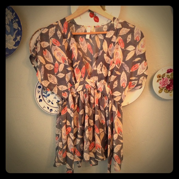 xhiliration feather-patterned flowy tunic