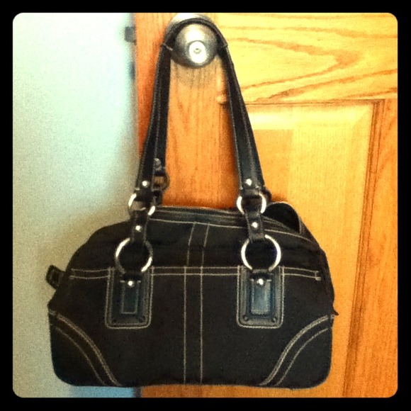 Authentic coach purse