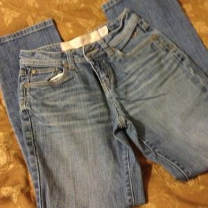 SOLD!!! Girls Justice Skinny Jeans