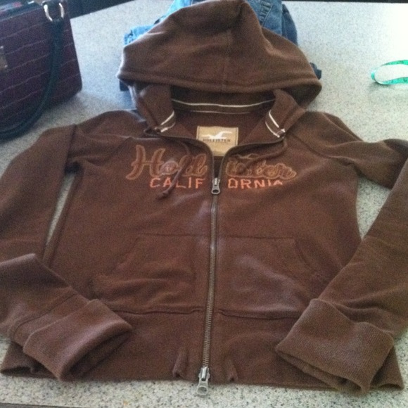 **SOLD** Lg Hollister zip up hoodie