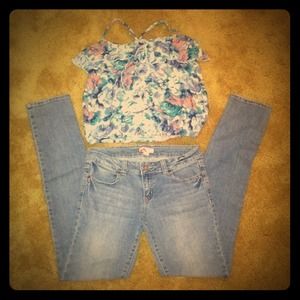 🎀SALE🎀 Forever 21 Skinny Jeans Like New!