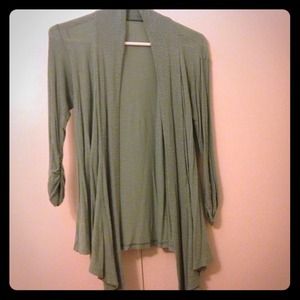 ❌RESERVED❌ 5 shirts for @lnhardy96