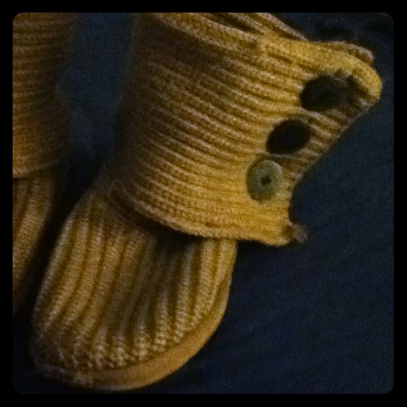 REDUCEDKnit uggs