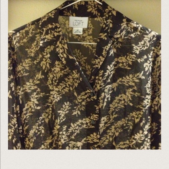 Ann Taylor Silk French Cuff Long SLV Shirt - Picture 3 of 4