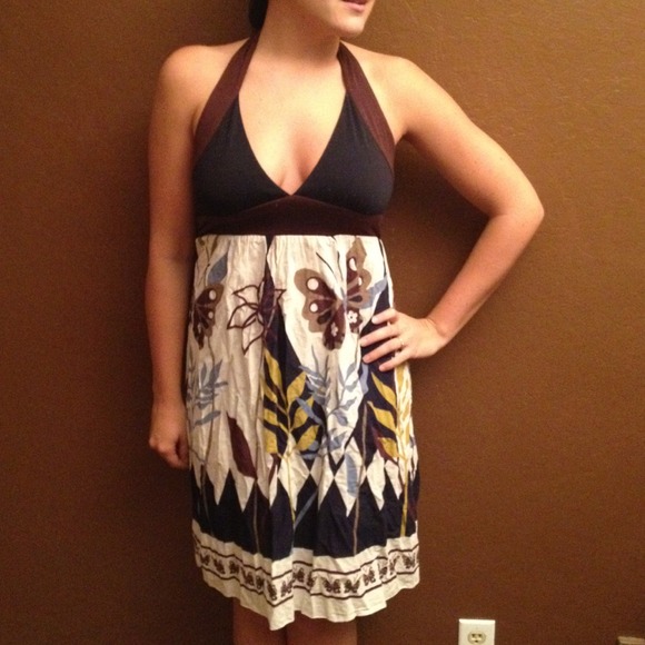 Cute summer halter dress