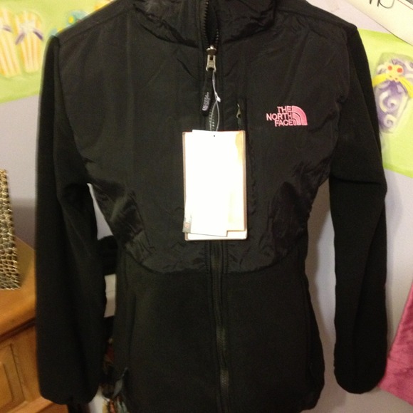 Not Available 'Bnwt north face Denali😮😮😮