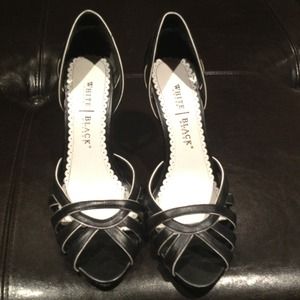 White House Black Market Shoes - White House Black Market Peep Toe Heels White House Black Market Shoes - White House Black Market Peep Toe Heels