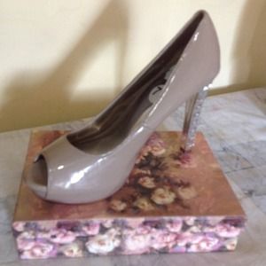 Taupe deco heel Carlos Santana shoes