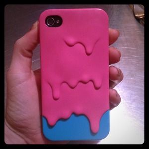 Cute iPhone 4 & 4s case