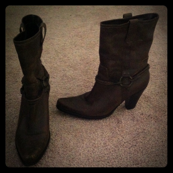 Real leather cowboy boots