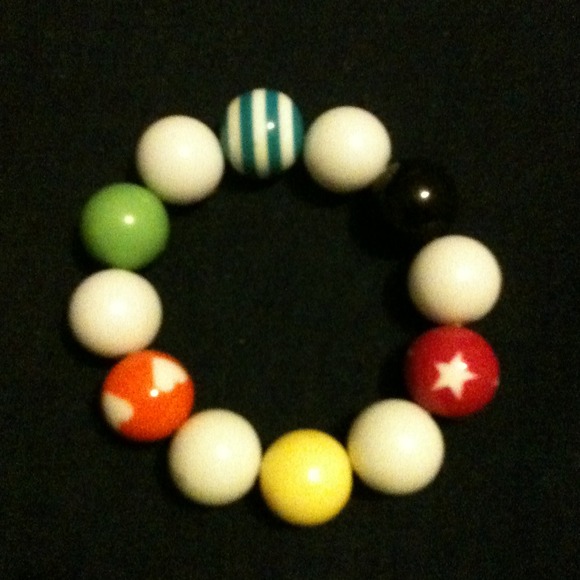 Bead bracelets! - Picture 2 of 4