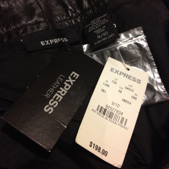 ❌Sold❌: NWT Genuine Leather Pants - Picture 4 of 4