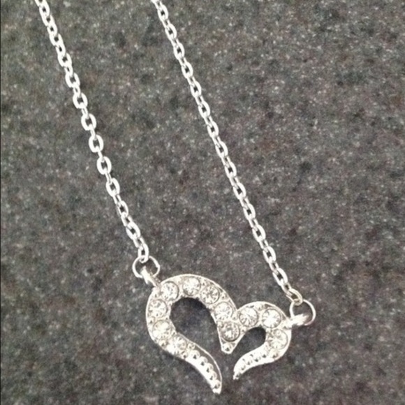 New silver heart necklace