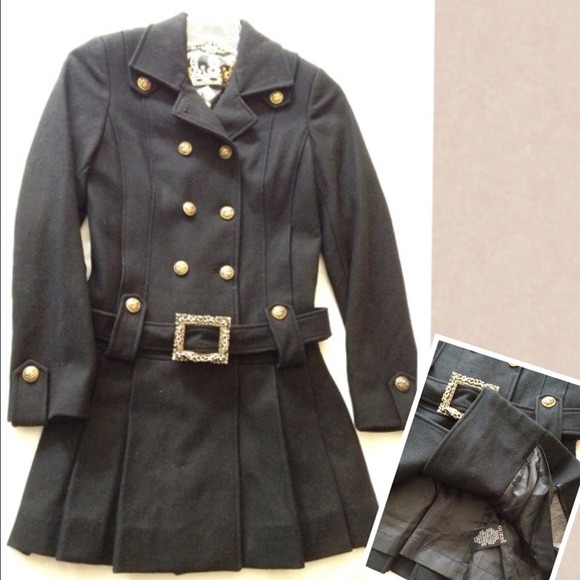 ***Sold****Guess Coat Size Small