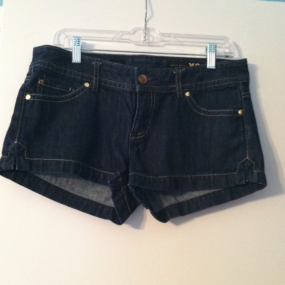 ***SOLD***Express X2 Dark Denim shorts