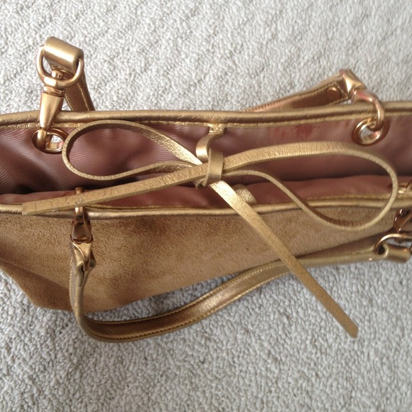 Tan suede, Ralph Lauren handbag - Picture 3 of 4