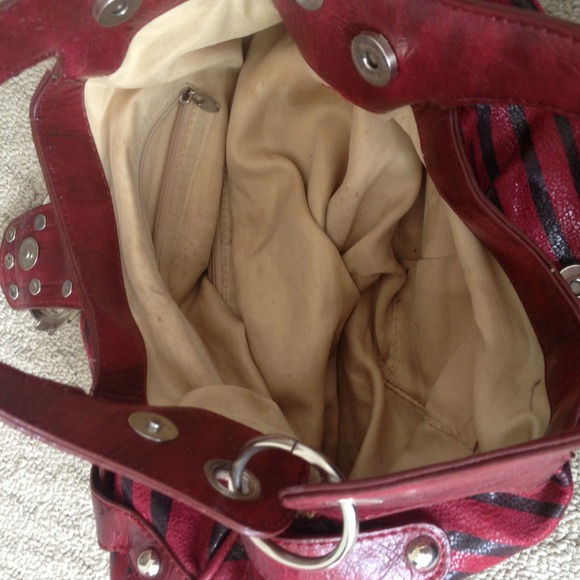 Red zebra handbag - Picture 2 of 3