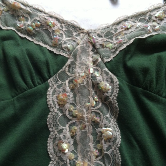 Green embellished top - Picture 3 of 3