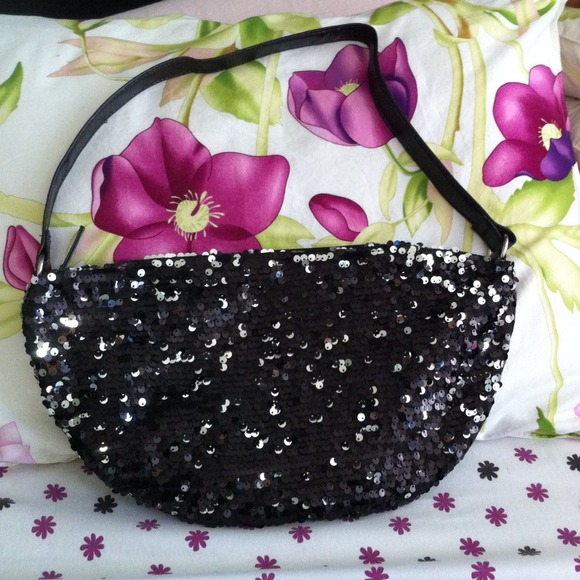 Rock🌟Star - Picture 2 of 3