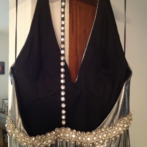 Sold - Picture 3 of 4