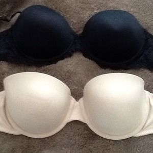 BUNDLE @dartis Victoria Secret 2strapless bras