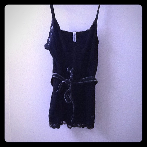 Tie waist tank - Picture 1 of 3