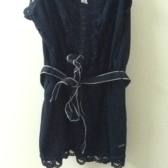 Tie waist tank - Picture 3 of 3