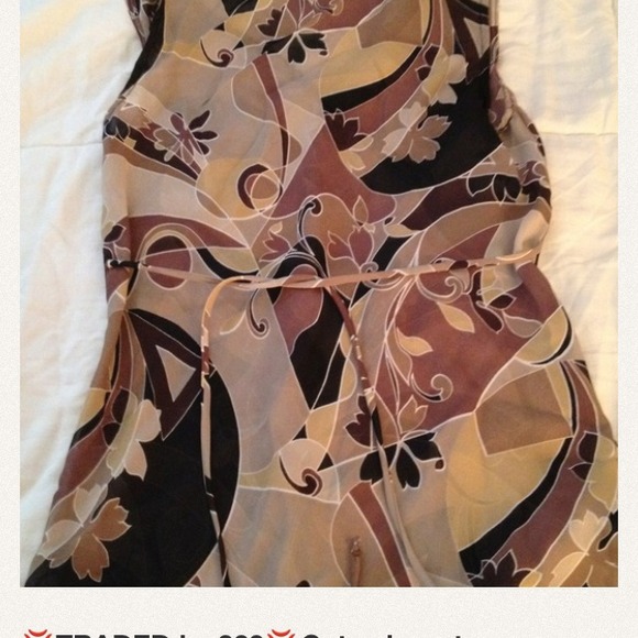 Re-listed... Cute sheer top - Picture 4 of 4