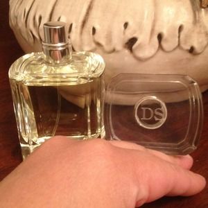 Danielle by Danielle Steele EDP ✨make offer. ✨