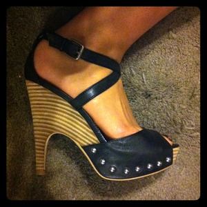 Bebe wedge heels