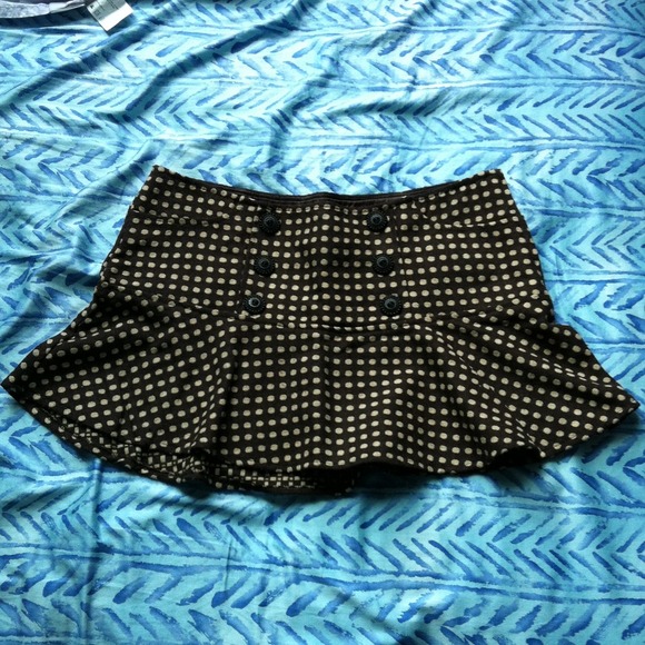 Short skirt