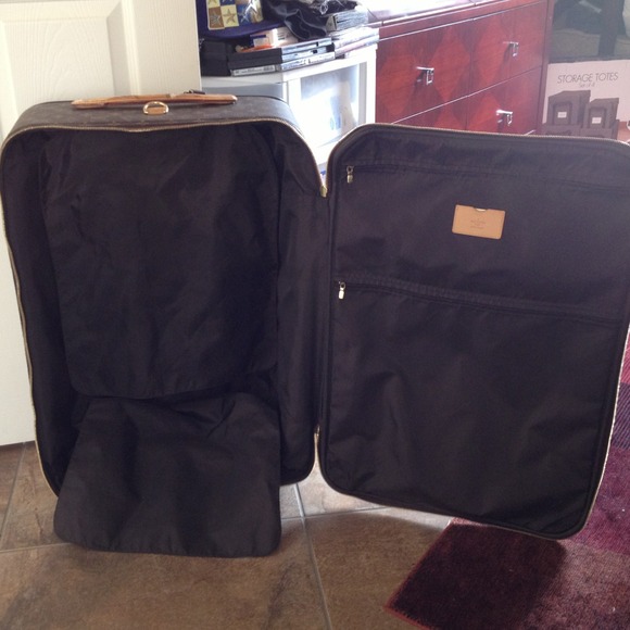 SOLD - Picture 4 of 4