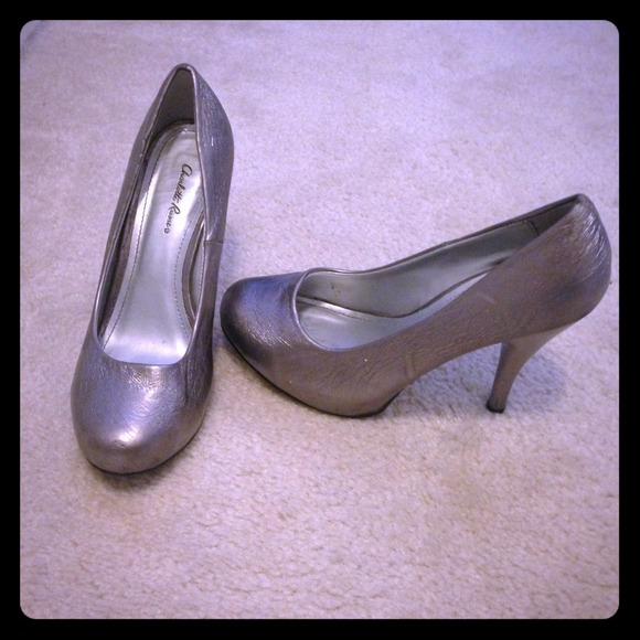 Charlotte Russe metallic pumps