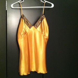 ⛔Sold in bundle⛔ Cute spaghetti strap tank