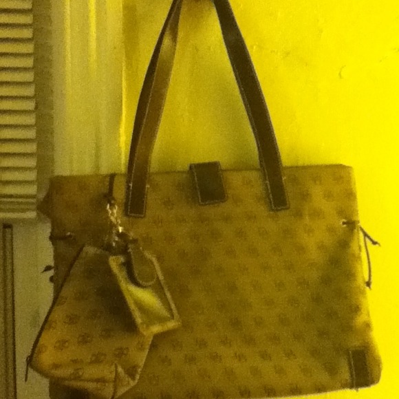 Brown Dooney & Bourke Tote with Key ring, ID case