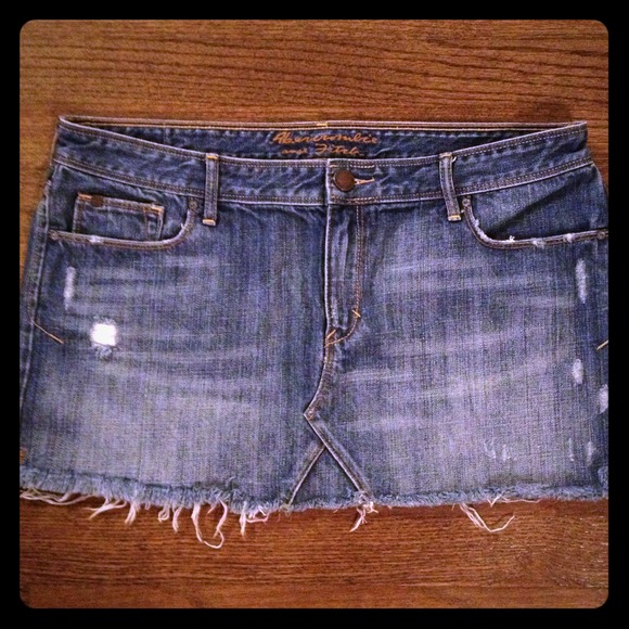 A&F denim mini