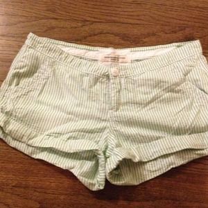 A&F seersucker short