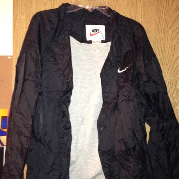 *REDUCED* Nike wind jacket