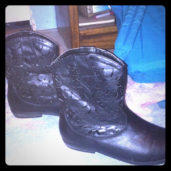 Faux leather cowboy boot inspired