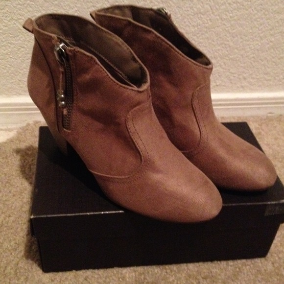 Booties boots