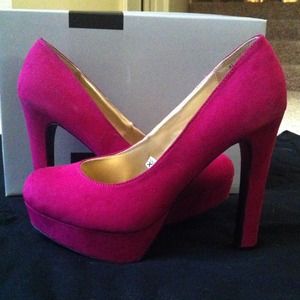 Faux Suede Magenta Pumps
