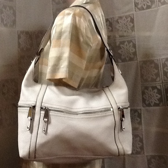 🐾Reserved🐾White Leather Tignanello Hobo Bag