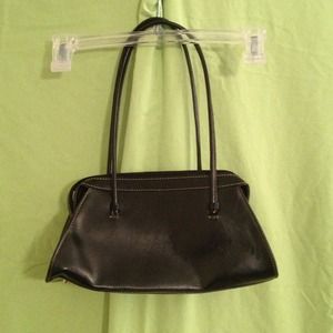 Black Purse in perfect condition. Long handle.