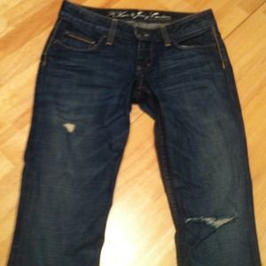 Distressed Juicy Couture skinny jeans