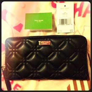 kate spade Clutches & Wallets - !!!!!SALE!!!!!! NWT Kate Spade leather clutch kate spade Clutches & Wallets - !!!!!SALE!!!!!! NWT Kate Spade leather clutch